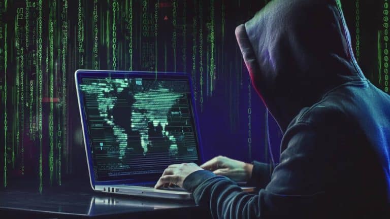 Homem mostra qual site mais bizarro que achou na Deep Web