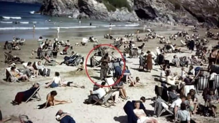 Foto de 1940 gera teorias sobre viagem no tempo na internet