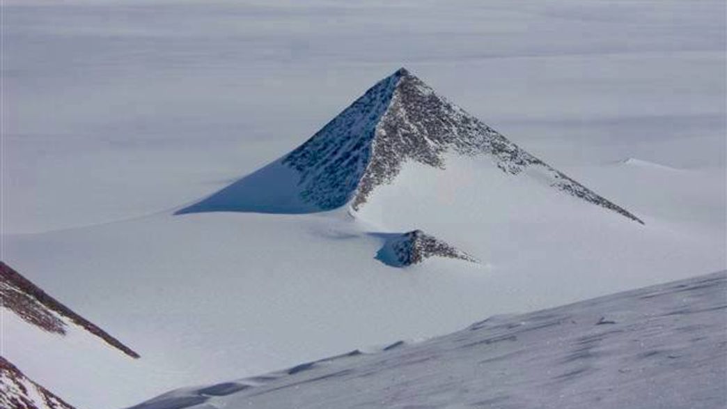 Misteriosas pirâmides na Antártida deixaram os cientistas surpresos