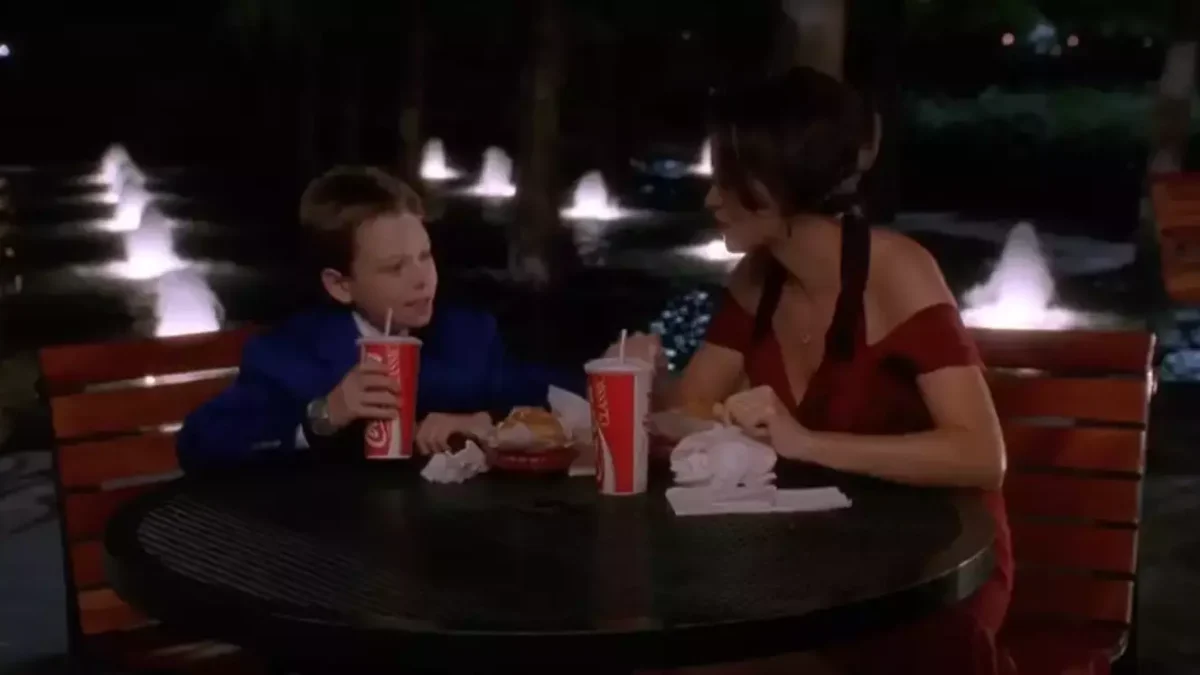 Pessoas ficam chocadas com cena incrivelmente inapropriada em filme da Disney
