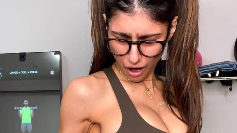 Mia Khalifa revela ganhos reais na indústria adulta