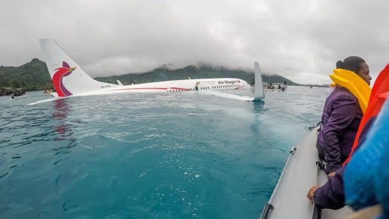Vídeo revela momentos finais de voo da Air Niugini