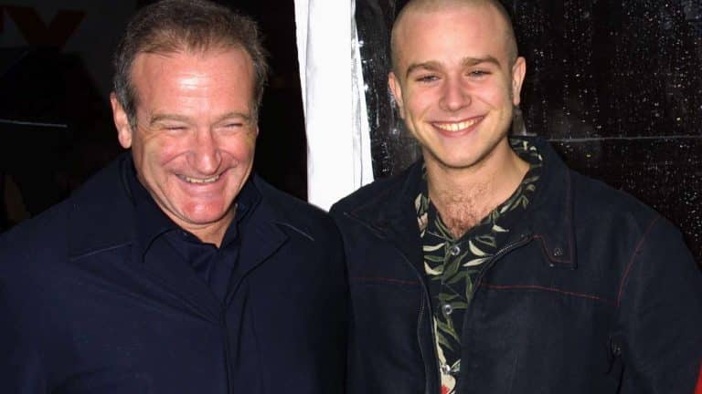 Filho de Robin Williams compartilha homenagem emocionante ao falecido pai em seu 73º aniversário