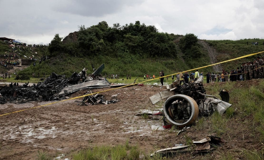 Queda da avião em Katmandu mata 18 pessoas no Nepal