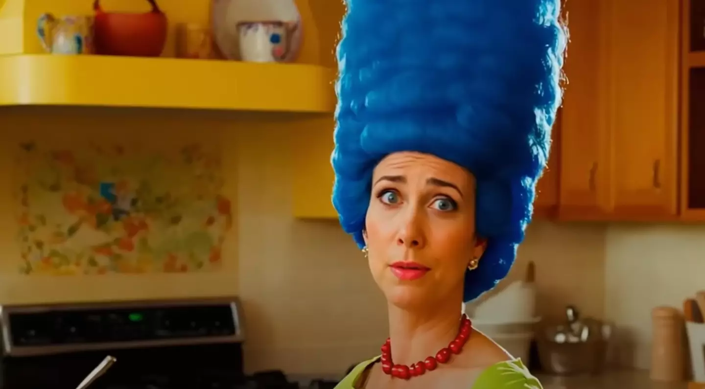 Kristen Wiig como Marge Simpson. (YouTube/MULTIVERSE OF AI)