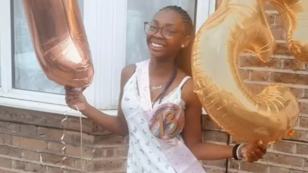 Menina de 13 anos morre após beber um gole de chocolate quente de uma cafeteria