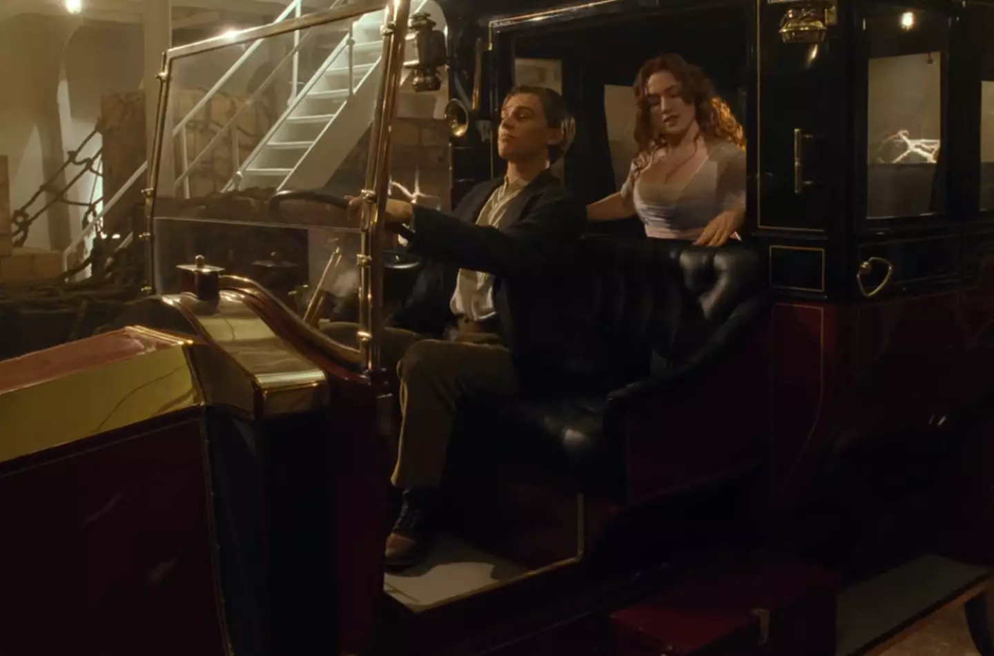 O único carro do Titanic na vida real apareceu no filme. (20th Century Studios)