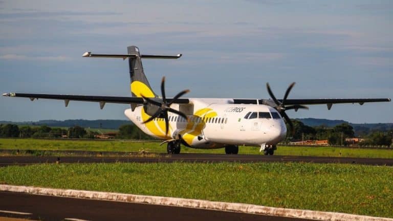 Piloto da Voepass dá forte mensagem aos passageiros antes de avião decolar
