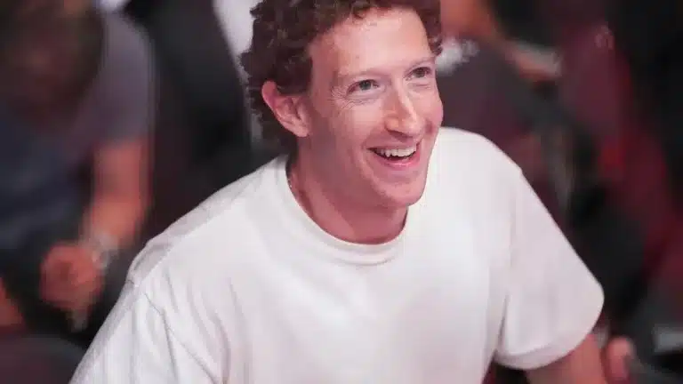 Zuckerberg ameaçou funcionários após vazamento no Facebook