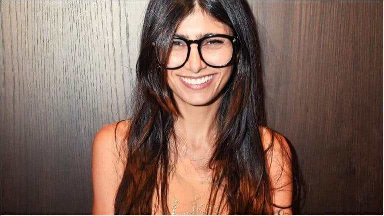 A ex-atriz de filmes adultos Mia Khalifa emite um forte aviso para quem deseja seguir seus passos