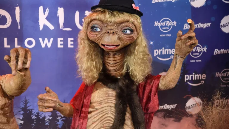 Heidi Klum "zera" o Halloween após revelar uma fantasia de outro nível