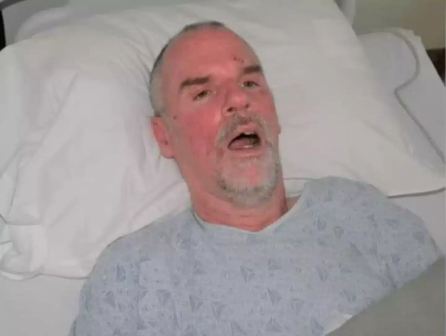 Homem que desapareceu sem deixar rastros há 25 anos é encontrado vivo após sua irmã reconhecer foto em artigo de notícias