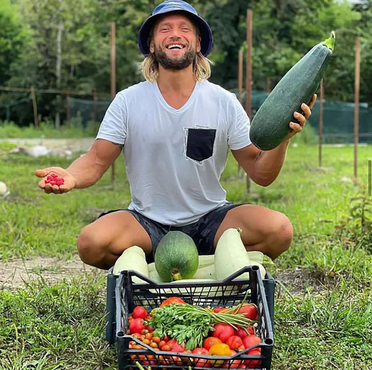 Maxim Lyutyi é conhecido como um "fanático por alimentação crudívora" (East2West).