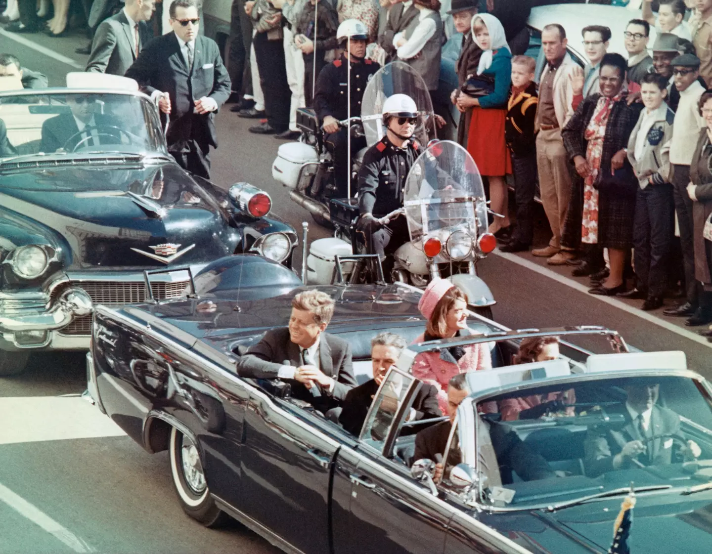 Momentos antes de JFK ser baleado e morto