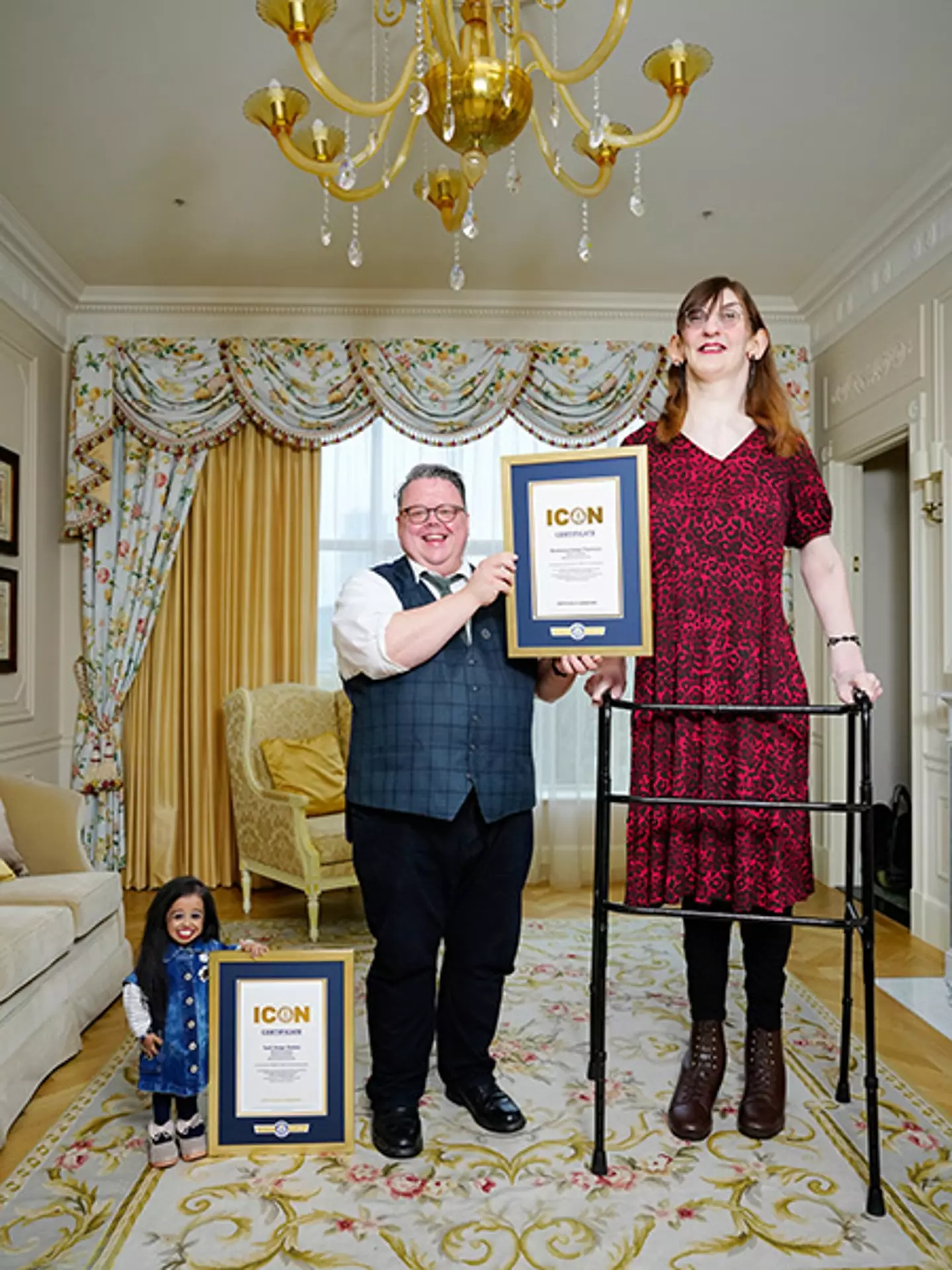 O casal pode não ter tido a altura em comum, mas encontrou outras semelhanças (Guinness World Records).