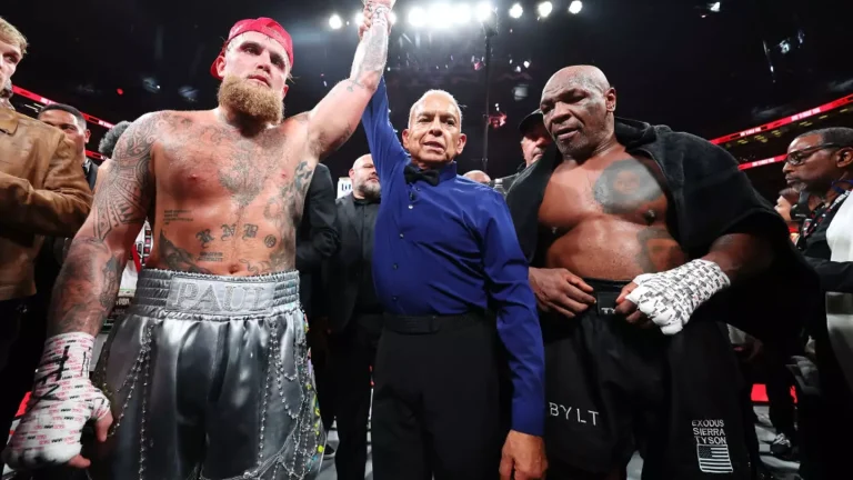 Quantia surpreendente oferecida por Jake Paul a Mike Tyson para lenda do boxe durar "mais de 4 rounds"