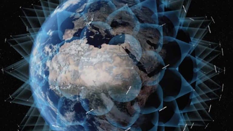 China tem um plano de "megaconstelação" de $ 943.000.000 com 13.000 satélites que rivalizará com a Starlink de Elon Musk