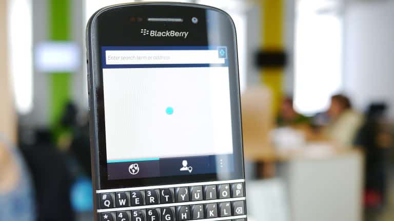 Como a BlackBerry passou de uma empresa avaliada em $ 85 bilhões para quase falir após cometer um erro "arrogante"