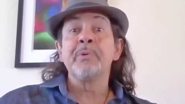 Jose Hernandez detalhou ter observado seu próprio corpo sendo submetido a manobras de reanimação cardiopulmonar (RCP) (YouTube/Shaman Oaks).