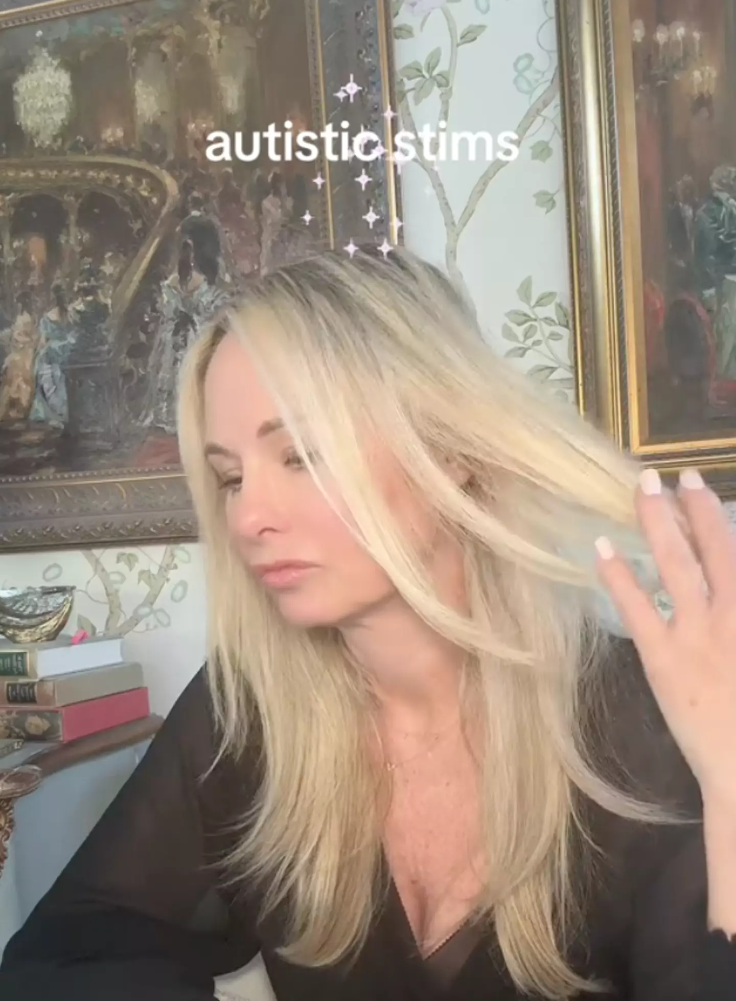 Uma psicóloga falou sobre os "stims" 'bastante comuns' em pessoas com autismo (TikTok/ @drkimsage).