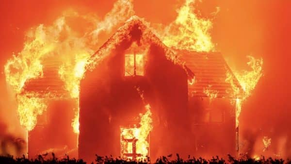 A preocupante nova teoria sobre o que deu início aos catastróficos incêndios em Los Angeles