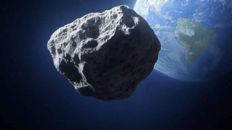 Cientistas descobrem asteroide 'capaz de destruir cidades' em direção à Terra e alertam sobre possível impacto