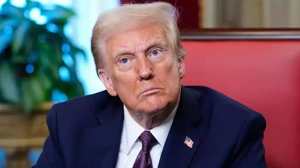 Donald Trump emite alerta sobre IA da China após perdas de $ 600 bilhões na Wall Street