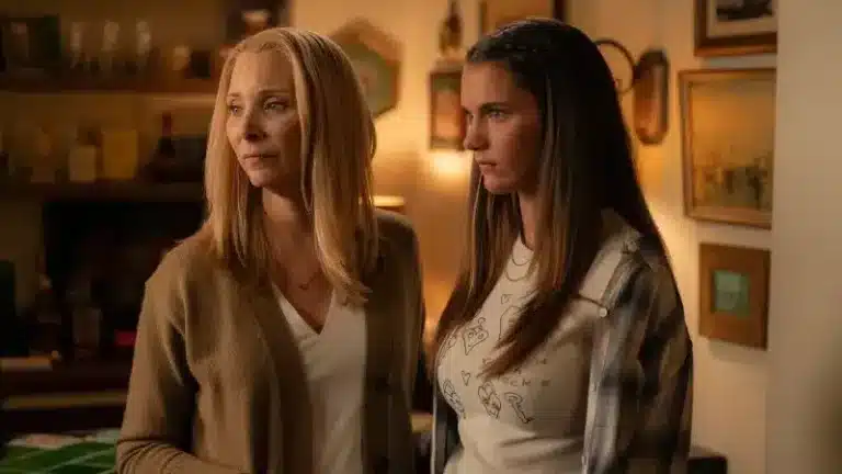 Fãs da Netflix elogiam série de humor ácido "10/10" com cenas "inacreditáveis" que eles não conseguem parar de maratonar
