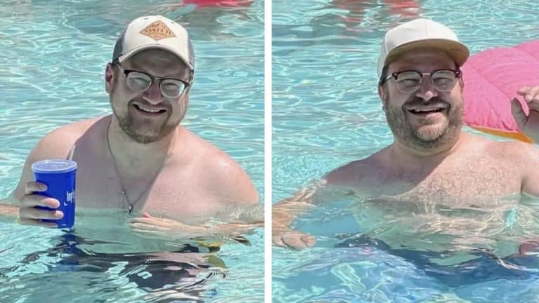 Homem fica chocado ao encontrar seu doppelgänger em um encontro inesperado durante as férias.