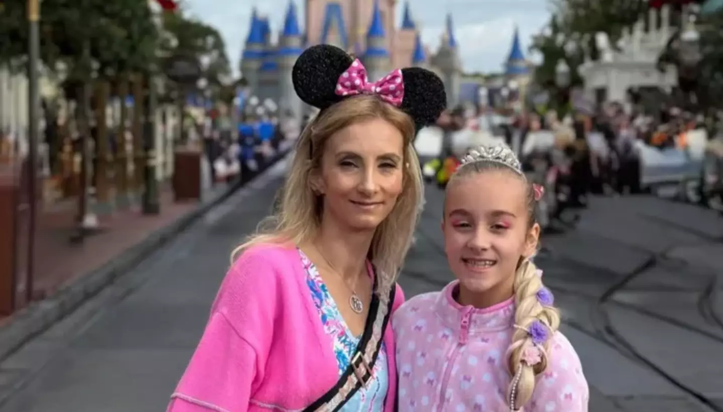 Justyna e Brielle estavam no voo da American Airlines (GoFundMe).