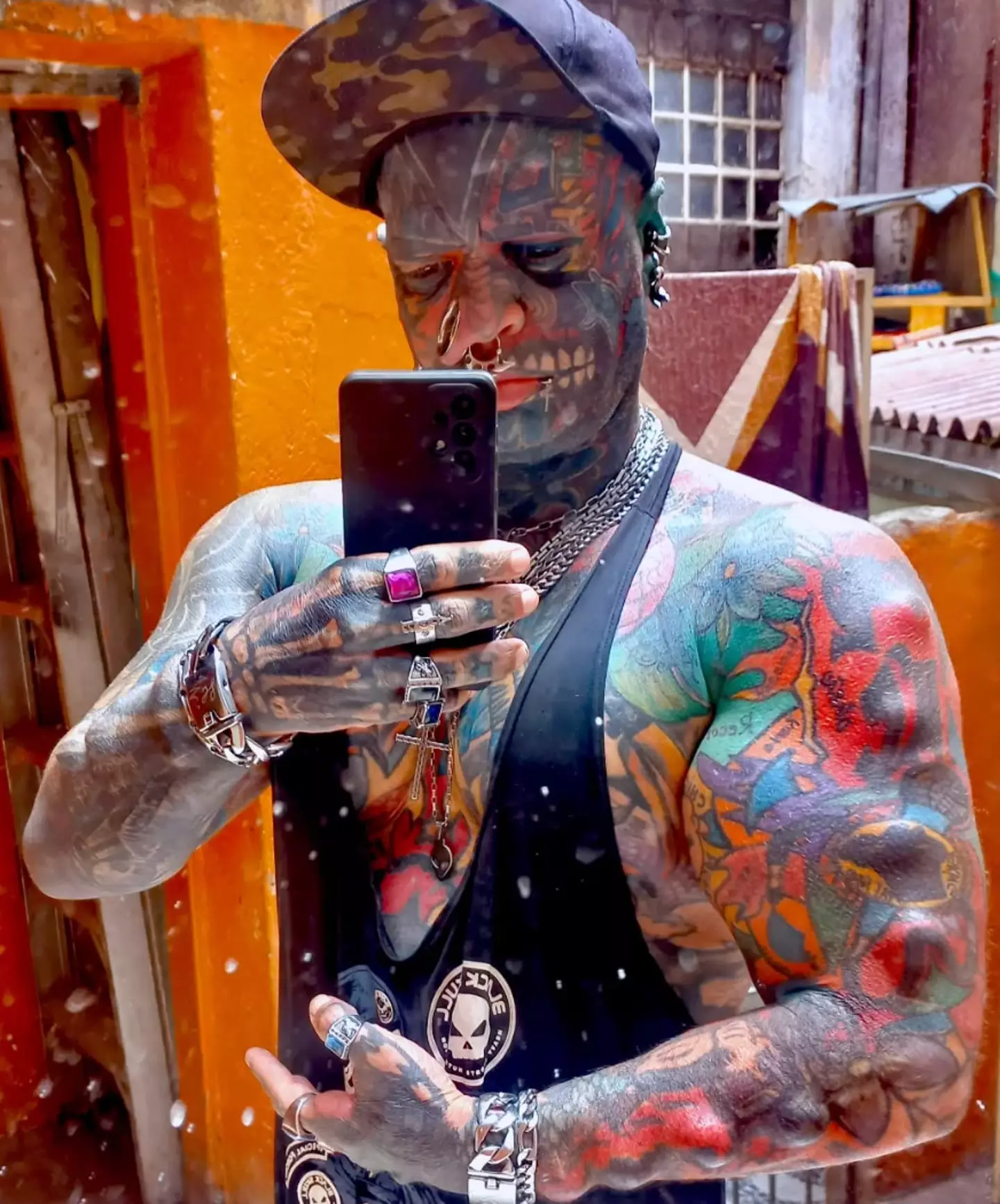 Marcelo De Souza Ribeiro fez sua primeira tatuagem aos 15 anos (Instagram/@marcelobboy).