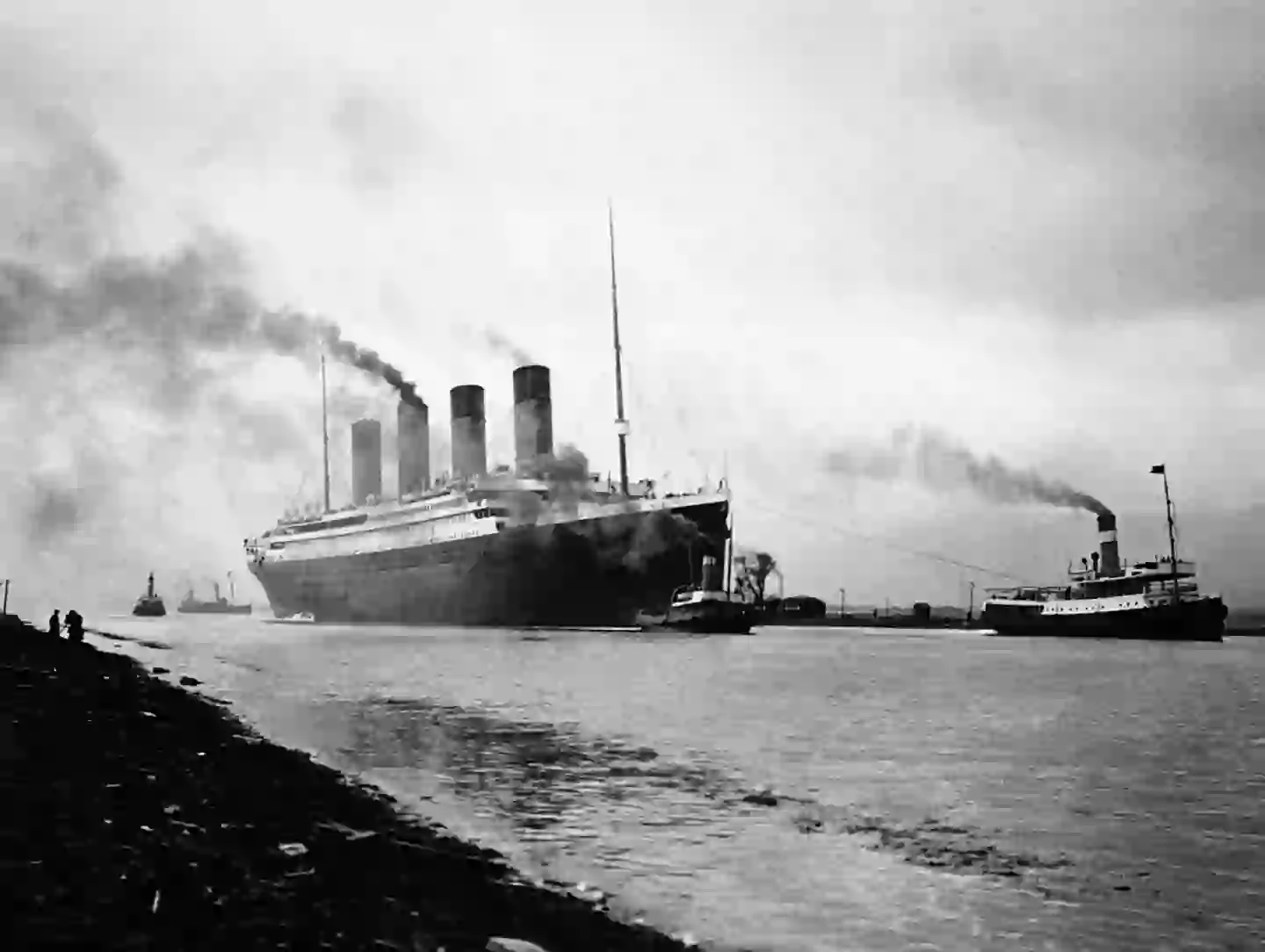 Restos de sapatos do Titanic foram encontrados entre os destroços.