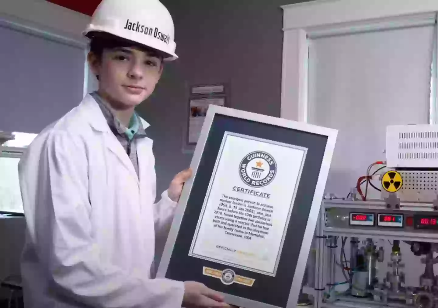 Jackson alcançou seu recorde mundial do Guinness aos 12 anos (YouTube/Guinness World Records)