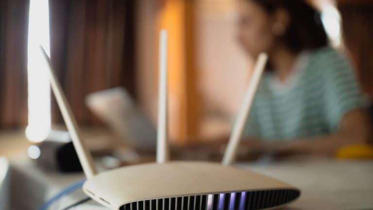 Qual é o eletrodoméstico que você deve desligar para melhorar o sinal do Wi-Fi?