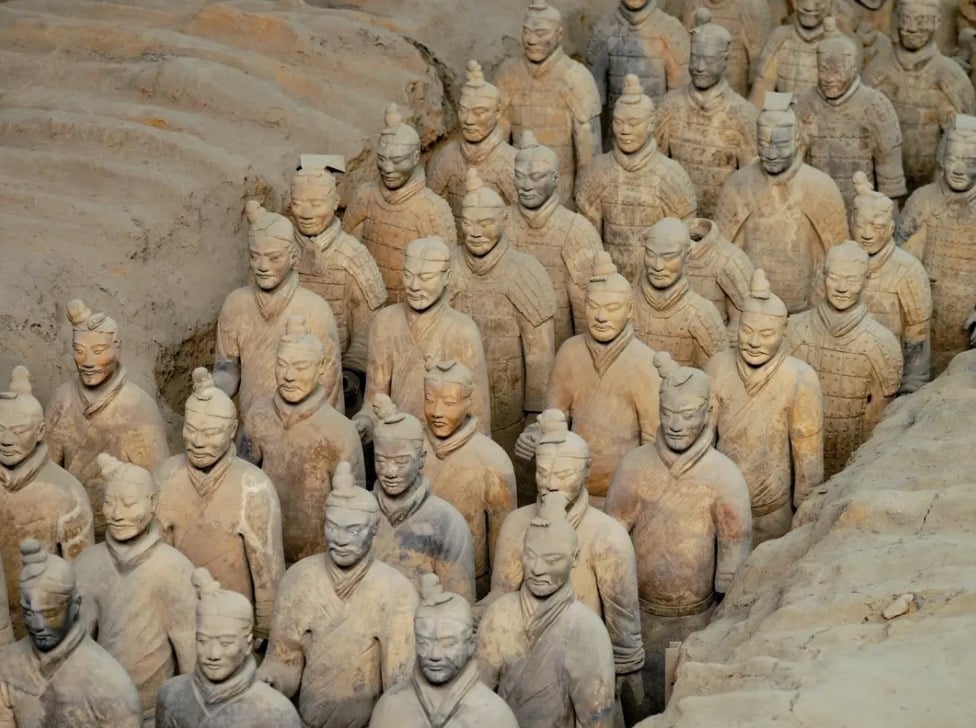 As esculturas de terracota retratam os exércitos de Qin Shi Huang