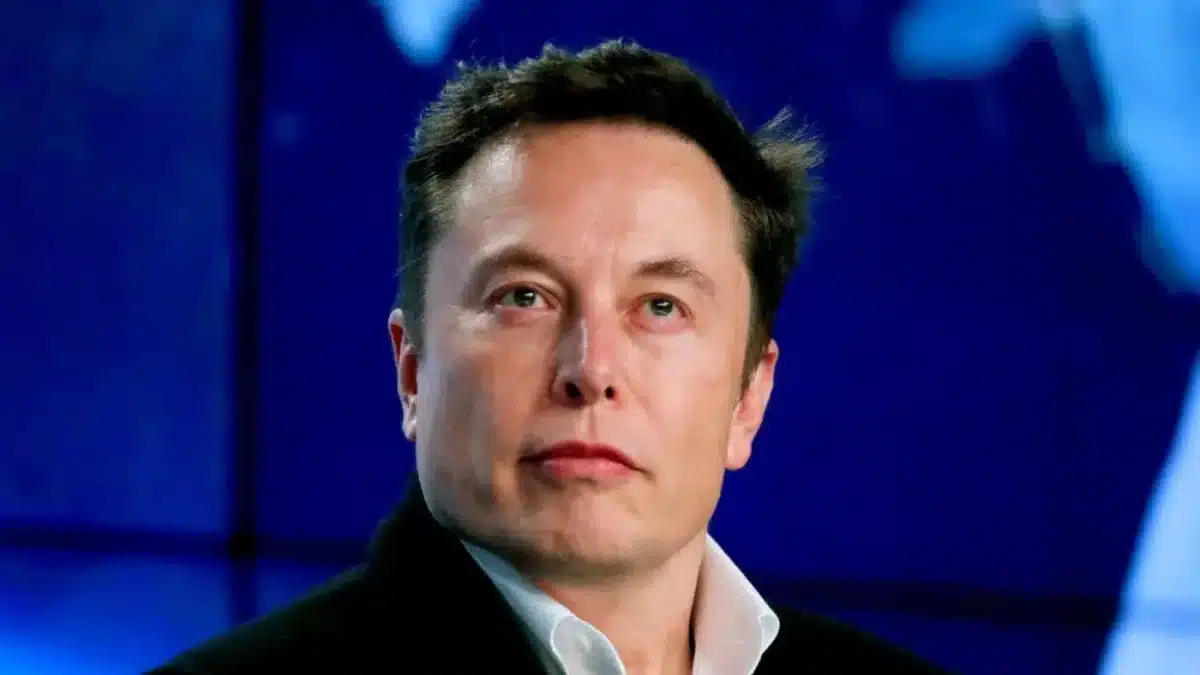 Fim da jornada de trabalho de 8 horas? Elon Musk pede que seus funcionários trabalhem todos os finais de semana