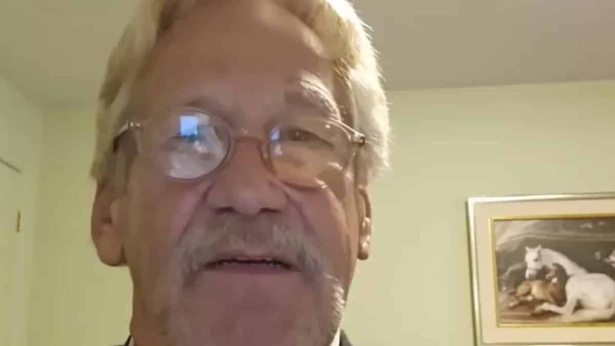 Homem que foi declarado morto por 28 minutos revela o que viu após 'deixar seu corpo'