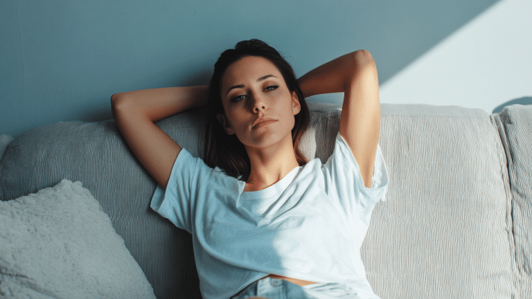 O que significa preferir ficar em casa em vez de sair com amigos, segundo a inteligência artificial?