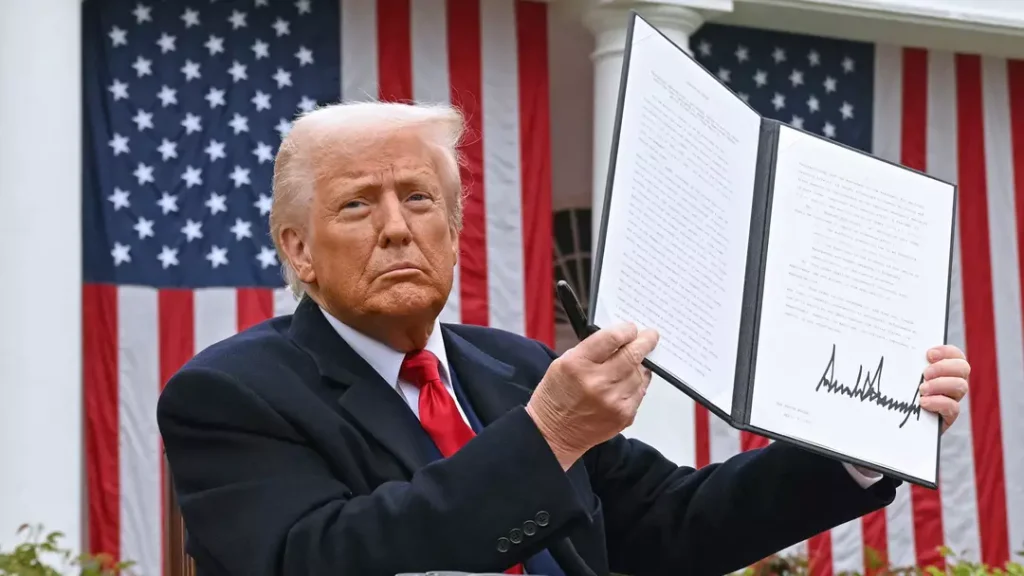 Por que 3 grandes países foram deixados de fora da longa lista de tarifas do 'Dia da Libertação' de Donald Trump