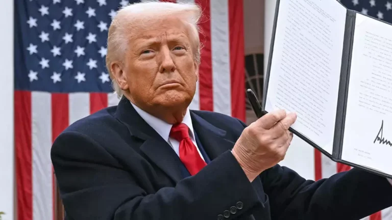 Trump tem resposta dura após China anunciar tarifa de retaliação de 34% sobre produtos dos EUA