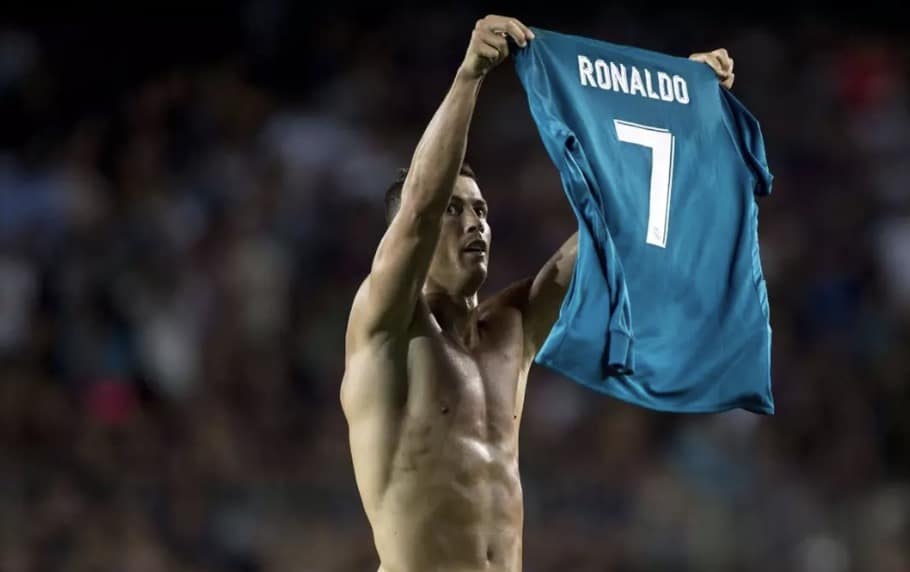 Cristiano Ronaldo, aos 40 anos, fica surpreso ao descobrir nova idade biológica após reverter o processo Aos 40 anos, a carreira de Ronaldo no futebol continua forte — mas como ele consegue fazer isso?