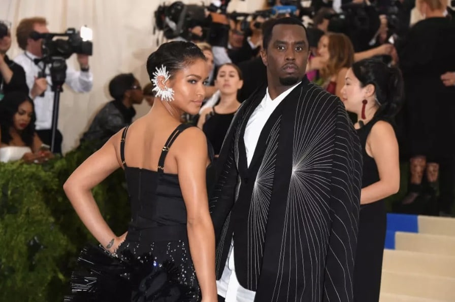 Promotor no julgamento de Diddy revela suposto ato com urina que o magnata do rap 'teria feito' Cassie realizar, enquanto detalham festas 'freak off’" Cassie e Sean 'Diddy' Combs, fotografados em 2017.