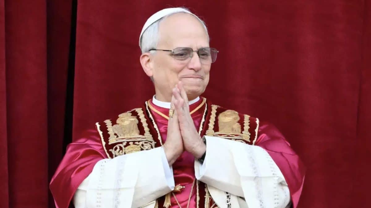 Comentários do novo Papa Leão sobre as políticas de Trump ressurgem após ele ser nomeado o primeiro papa americano da história