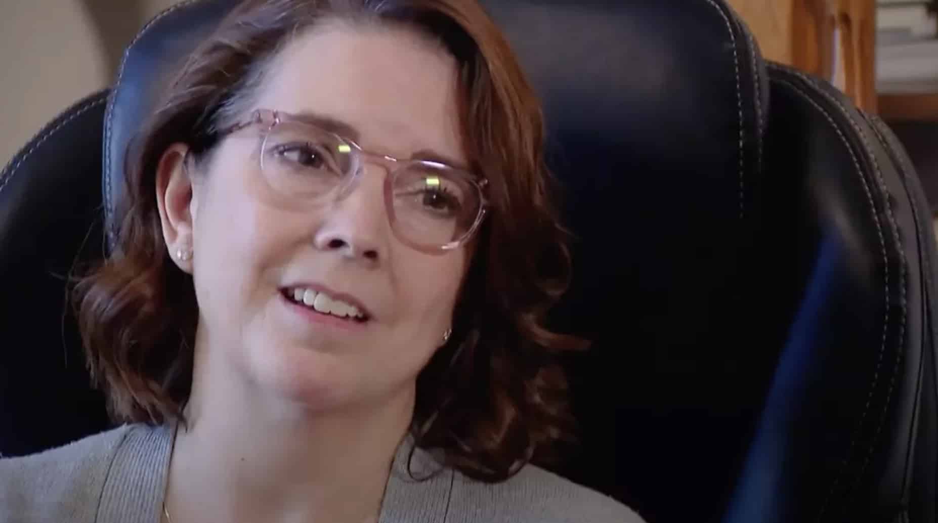 Filha com o coração partido fala sobre a morte “trágica e dolorosa” da mãe após comer um biscoito de supermercado