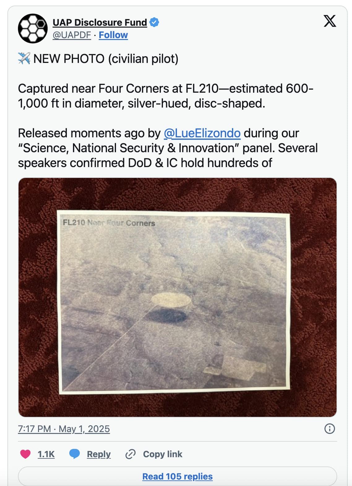 Imagem recém-divulgada afirma mostrar 'OVNI de 300 metros de largura', mas pessoas acham que encontraram um erro constrangedor Imagem recém-divulgada afirma mostrar 'OVNI de 300 metros de largura', mas pessoas acham que encontraram um erro constrangedor
