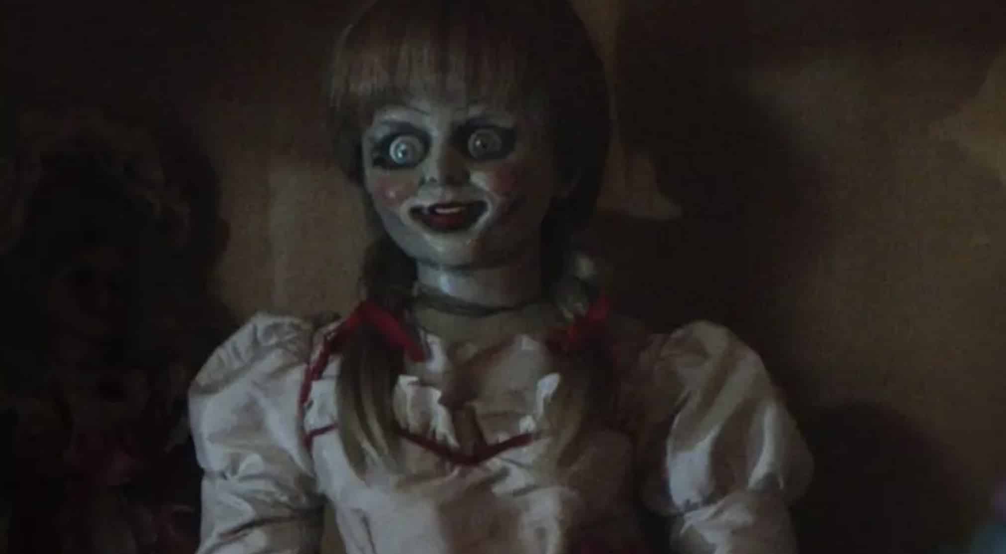 Localização da boneca Annabelle da vida real é confirmada após 'ela ter desaparecido', deixando as pessoas em choque Localização da boneca Annabelle da vida real é confirmada após 'ela ter desaparecido', deixando as pessoas em choque