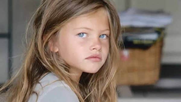 Pessoas chocadas ao ver como está a mulher chamada de 'menina mais bonita do mundo' hoje