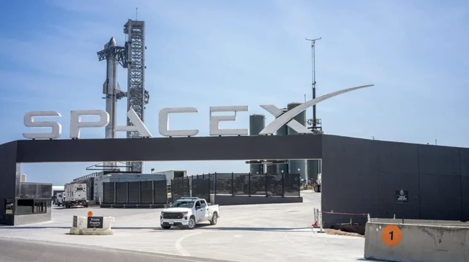 Elon Musk está construindo sua própria cidade, da qual ele quer "controlar o mundo": será uma fortaleza tecnológica SpaceX, empresa de Elon Musk
