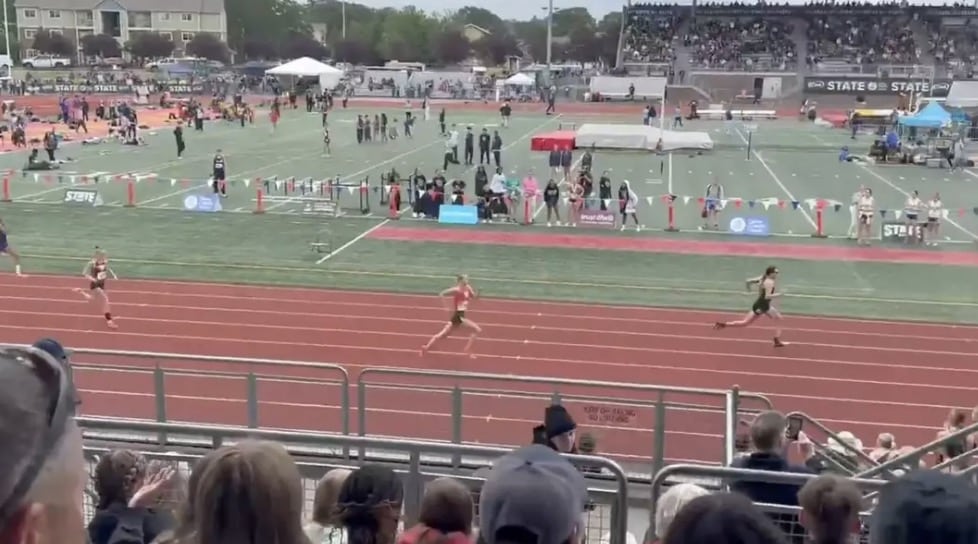 Atleta trans tem mensagem forte após vencer campeonato de atletismo pelo segundo ano consecutivo Verónica Garcia venceu Lauren Matthew, que ficou em segundo lugar, por quase um segundo inteiro.(Fonte: X/Riley_Gaines_)
