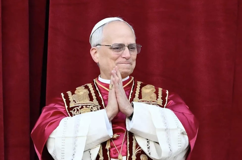 Pessoas ficam chocadas ao descobrir que o Papa Leão é parente de uma celebridade icônica de Hollywood A árvore genealógica do Papa Leão é interessante